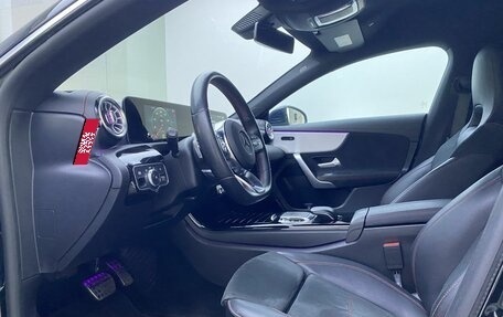 Mercedes-Benz CLA, 2019 год, 3 549 000 рублей, 16 фотография