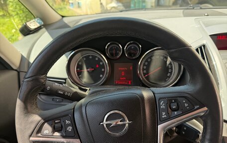 Opel Zafira C рестайлинг, 2012 год, 1 450 000 рублей, 8 фотография
