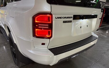 Toyota Land Cruiser Prado, 2026 год, 13 200 000 рублей, 14 фотография