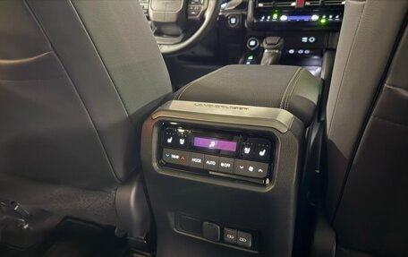 Toyota Land Cruiser Prado, 2026 год, 13 200 000 рублей, 21 фотография