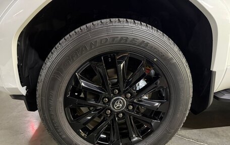 Toyota Land Cruiser Prado, 2026 год, 13 200 000 рублей, 28 фотография