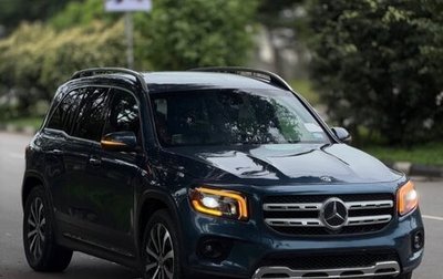 Mercedes-Benz GLB, 2023 год, 2 300 000 рублей, 1 фотография