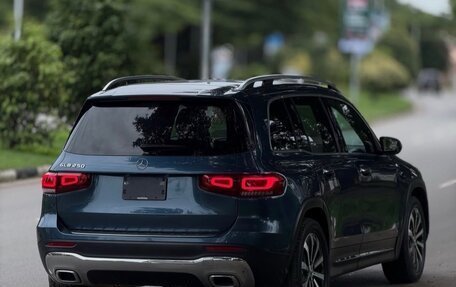 Mercedes-Benz GLB, 2023 год, 2 300 000 рублей, 6 фотография
