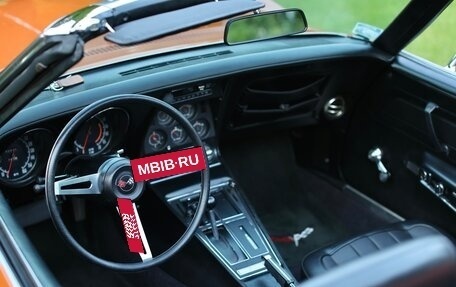 Chevrolet Corvette C3, 1972 год, 10 900 000 рублей, 9 фотография