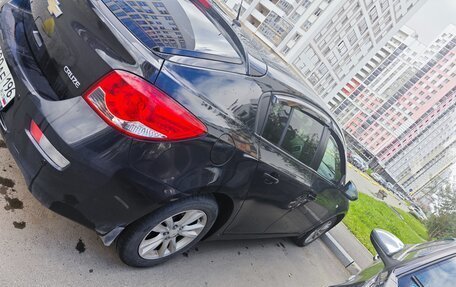 Chevrolet Cruze II, 2013 год, 950 000 рублей, 10 фотография