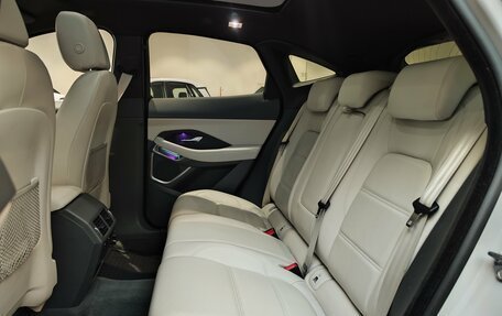 Jaguar E-Pace, 2018 год, 2 440 000 рублей, 9 фотография