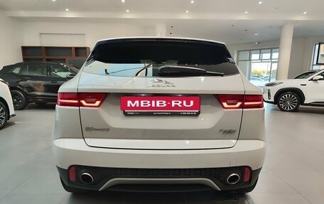 Jaguar E-Pace, 2018 год, 2 440 000 рублей, 5 фотография
