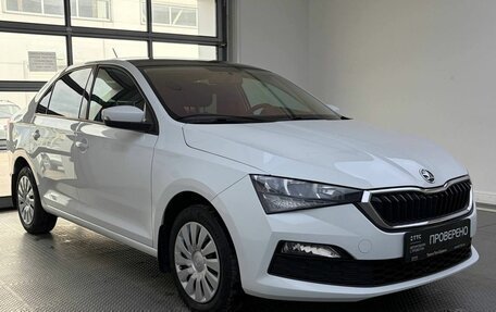 Skoda Rapid II, 2020 год, 1 549 000 рублей, 3 фотография
