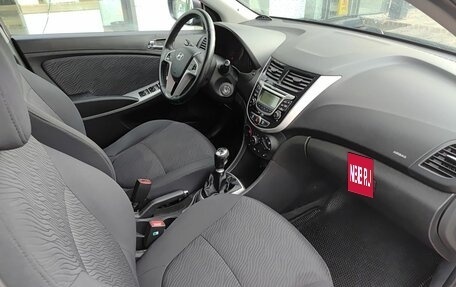 Hyundai Solaris II рестайлинг, 2011 год, 572 000 рублей, 13 фотография