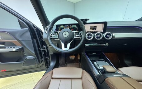 Mercedes-Benz GLB, 2022 год, 3 045 605 рублей, 18 фотография