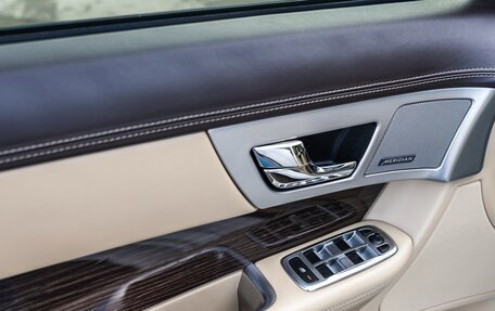Jaguar XF I рестайлинг, 2013 год, 1 750 000 рублей, 35 фотография