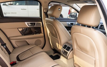 Jaguar XF I рестайлинг, 2013 год, 1 750 000 рублей, 37 фотография