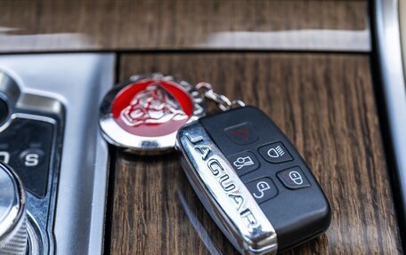 Jaguar XF I рестайлинг, 2013 год, 1 750 000 рублей, 32 фотография