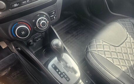 KIA Rio III рестайлинг, 2013 год, 690 000 рублей, 11 фотография
