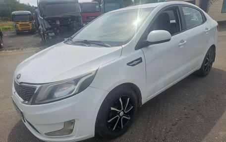 KIA Rio III рестайлинг, 2013 год, 690 000 рублей, 5 фотография