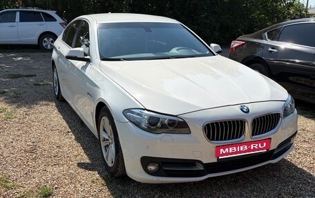 BMW 5 серия, 2016 год, 1 990 000 рублей, 3 фотография