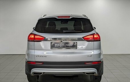 Geely Atlas, 2022 год, 1 690 000 рублей, 6 фотография