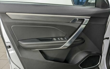 Geely Atlas, 2022 год, 1 690 000 рублей, 11 фотография