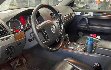 Volkswagen Touareg III, 2008 год, 1 055 000 рублей, 4 фотография