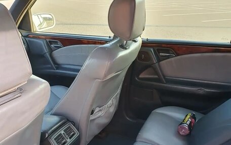 Mercedes-Benz E-Класс, 1997 год, 285 000 рублей, 13 фотография