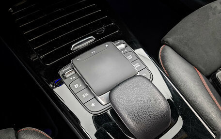 Mercedes-Benz CLA, 2020 год, 2 800 000 рублей, 21 фотография