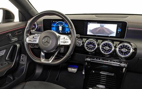Mercedes-Benz CLA, 2020 год, 2 800 000 рублей, 27 фотография