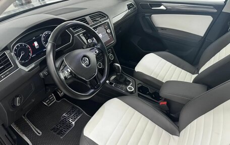 Volkswagen Tiguan II, 2018 год, 2 639 000 рублей, 9 фотография