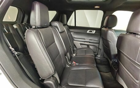 Ford Explorer VI, 2014 год, 1 269 000 рублей, 15 фотография
