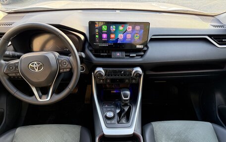 Toyota RAV4, 2025 год, 4 300 000 рублей, 6 фотография