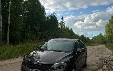 KIA Rio III рестайлинг, 2015 год, 1 250 000 рублей, 4 фотография