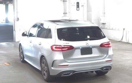 Mercedes-Benz B-Класс, 2019 год, 1 569 000 рублей, 4 фотография