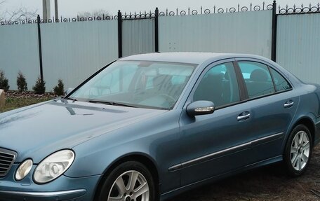 Mercedes-Benz E-Класс, 2002 год, 980 000 рублей, 1 фотография