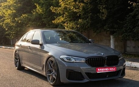 BMW 5 серия, 2020 год, 5 850 000 рублей, 1 фотография