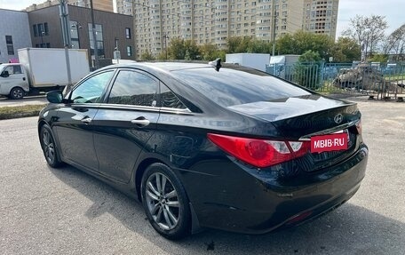 Hyundai Sonata VI, 2011 год, 1 049 000 рублей, 8 фотография