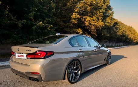 BMW 5 серия, 2020 год, 5 850 000 рублей, 2 фотография