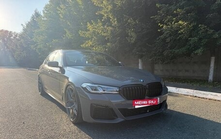 BMW 5 серия, 2020 год, 5 850 000 рублей, 5 фотография