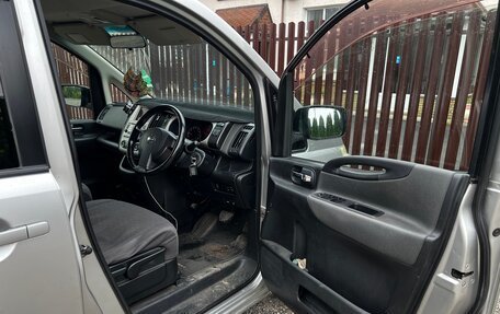 Nissan Serena III, 2007 год, 800 000 рублей, 10 фотография