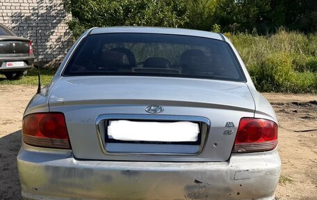 Hyundai Sonata IV рестайлинг, 2004 год, 130 000 рублей, 7 фотография