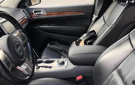 Jeep Grand Cherokee, 2010 год, 1 900 000 рублей, 16 фотография