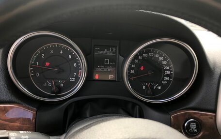 Jeep Grand Cherokee, 2010 год, 1 900 000 рублей, 17 фотография