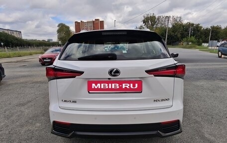 Lexus NX I, 2017 год, 3 290 000 рублей, 2 фотография