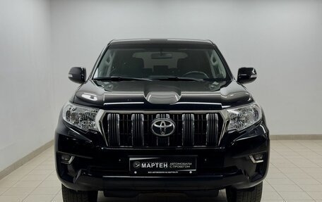 Toyota Land Cruiser Prado 150 рестайлинг 2, 2021 год, 3 500 000 рублей, 2 фотография