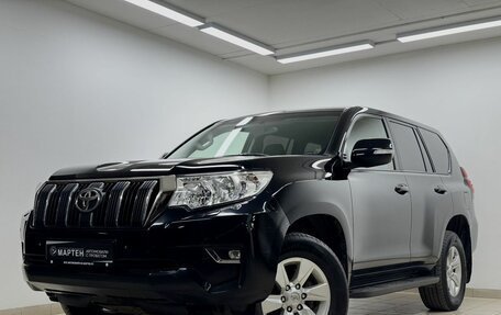 Toyota Land Cruiser Prado 150 рестайлинг 2, 2021 год, 3 500 000 рублей, 5 фотография