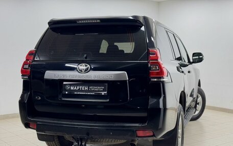 Toyota Land Cruiser Prado 150 рестайлинг 2, 2021 год, 3 500 000 рублей, 19 фотография