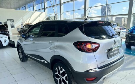 Renault Kaptur I рестайлинг, 2019 год, 1 795 000 рублей, 4 фотография