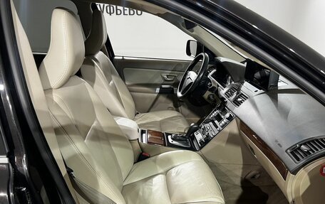 Volvo XC90 II рестайлинг, 2011 год, 1 990 000 рублей, 18 фотография