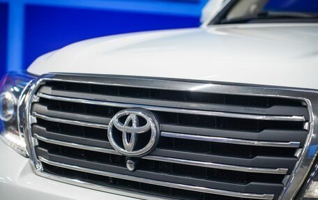 Toyota Land Cruiser 200, 2015 год, 3 470 000 рублей, 20 фотография