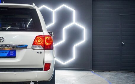 Toyota Land Cruiser 200, 2015 год, 3 470 000 рублей, 22 фотография