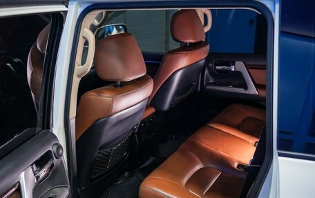 Toyota Land Cruiser 200, 2015 год, 3 470 000 рублей, 14 фотография