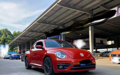 Volkswagen Beetle, 2017 год, 1 281 010 рублей, 3 фотография